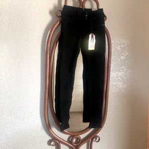 Black skinny jeans